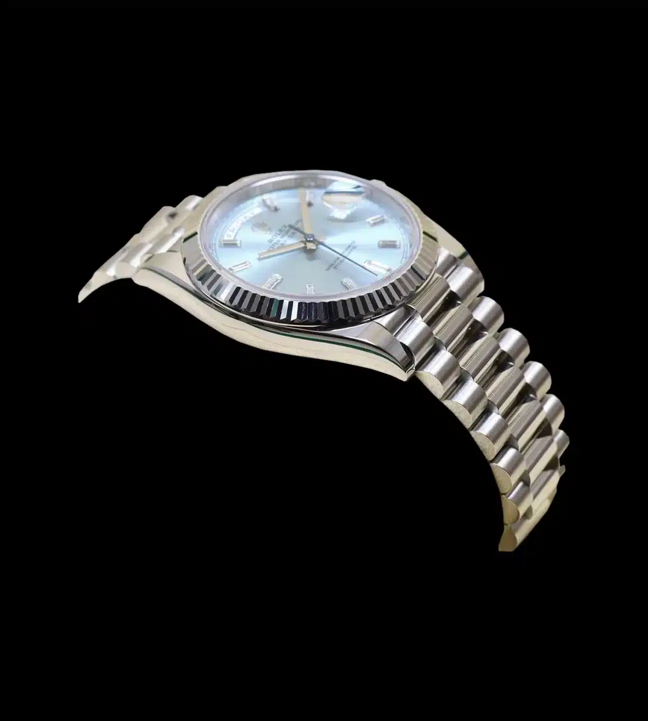 Rolex Réplica Day-Date Ice blue Platinum 5 Rolex replica Day-Date Ice Blue Platinum vista lateral caja zafiro