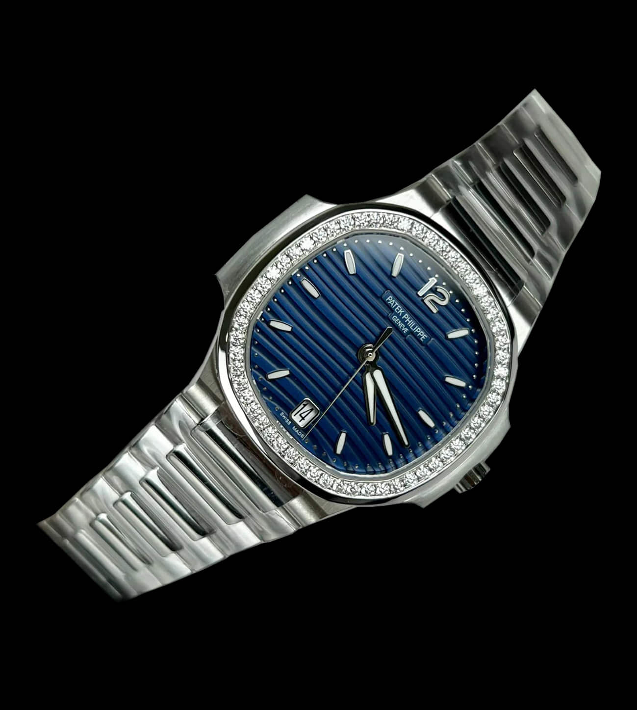Réplica Patek Philippe Nautilus 7118 Lady blue Brilliant 4 Réplica Patek Philippe Nautilus 7118 Lady blue Brilliant - Imagen 4