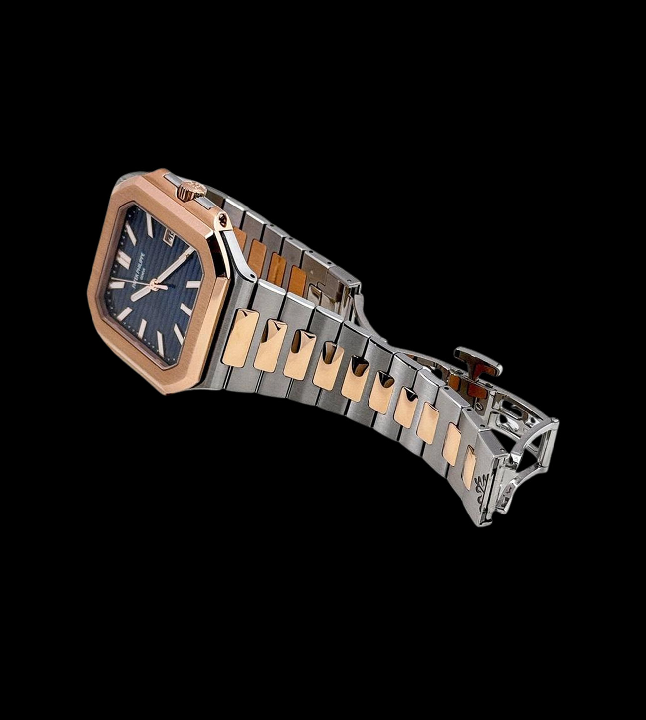 Patek Philippe Replica Cubitus Gold Blue 45mm 3 reloj patek philippe gold blue replica vista en angulo caja bicolor